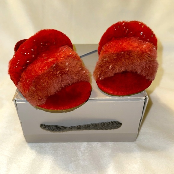 NEW UGG Baby Fluff Yeah Red Metallic Gold Sparkle Slippers size 2/3 US 6-12 Mth - Picture 6 of 8